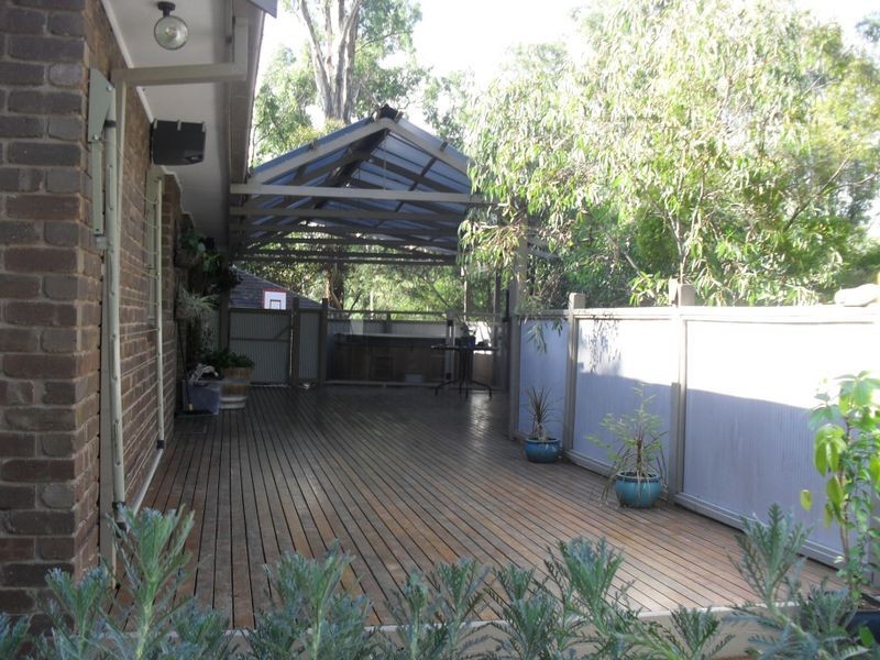 1 Carlyle Close, Hurstbridge VIC 3099