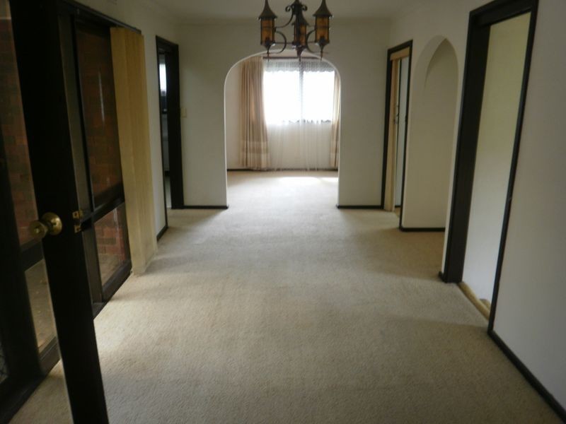 48 Avandina Crescent, Greensborough VIC 3088