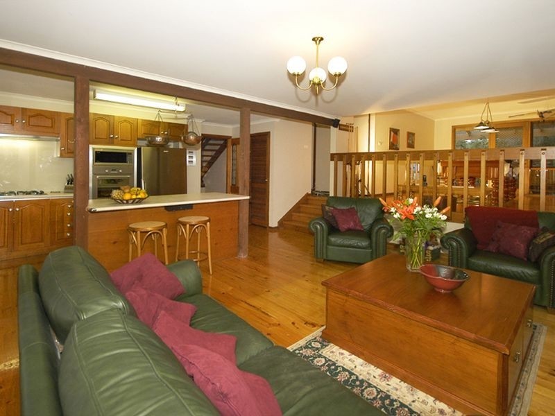 84 Frank Street, Eltham VIC 3095