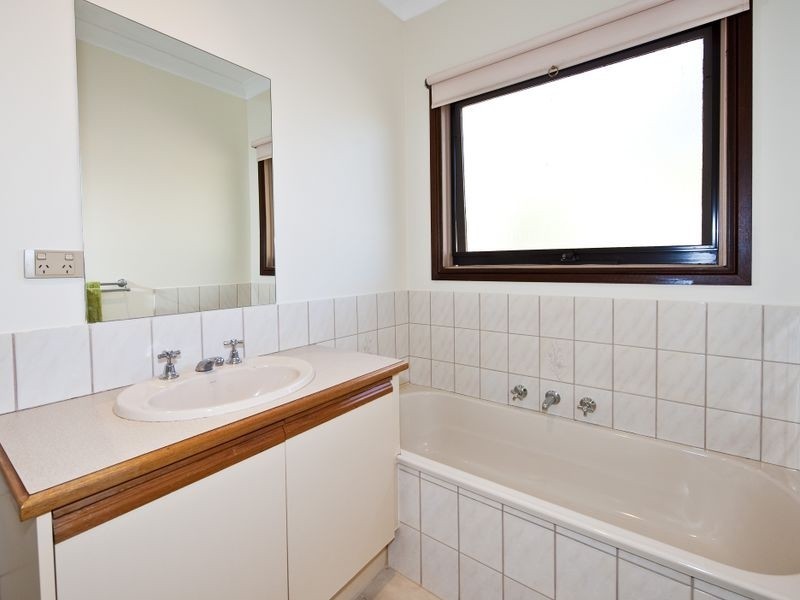 5/26 Bible Street, Eltham VIC 3095