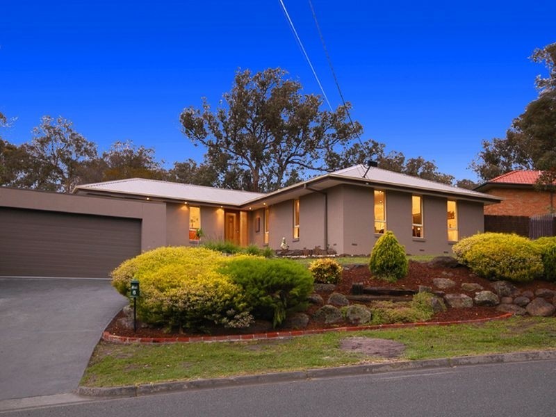 6 Foster Road, Eltham VIC 3095