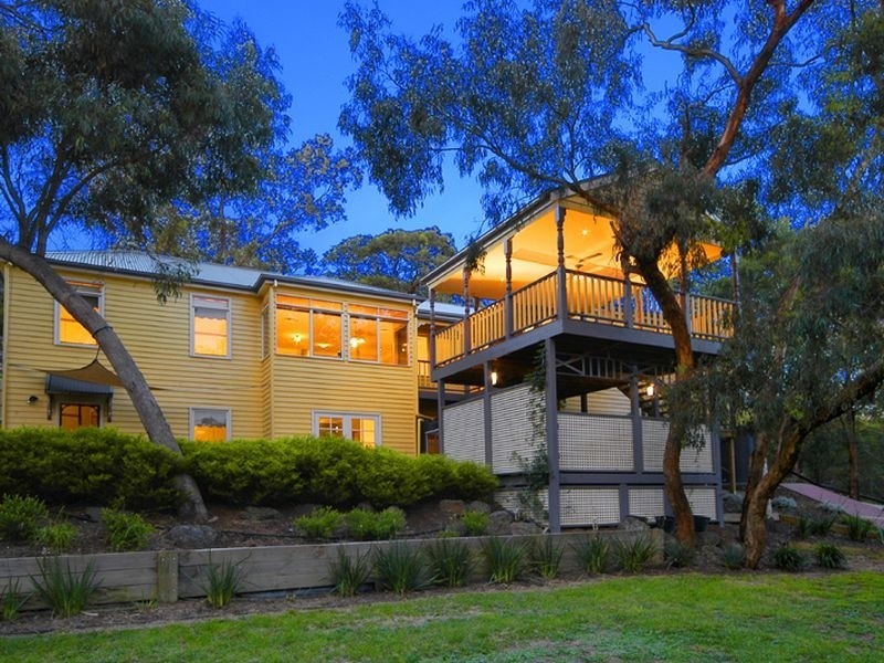 42 Wombat Drive, Eltham VIC 3095