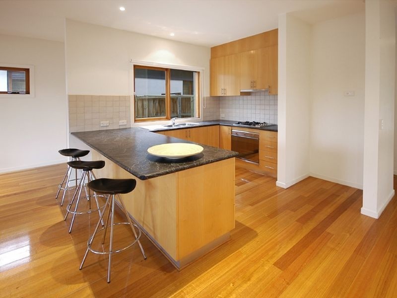 3 Woodlawn Circuit, Macleod VIC 3085