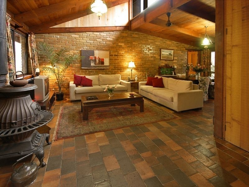 52 Laurison Road, Eltham VIC 3095