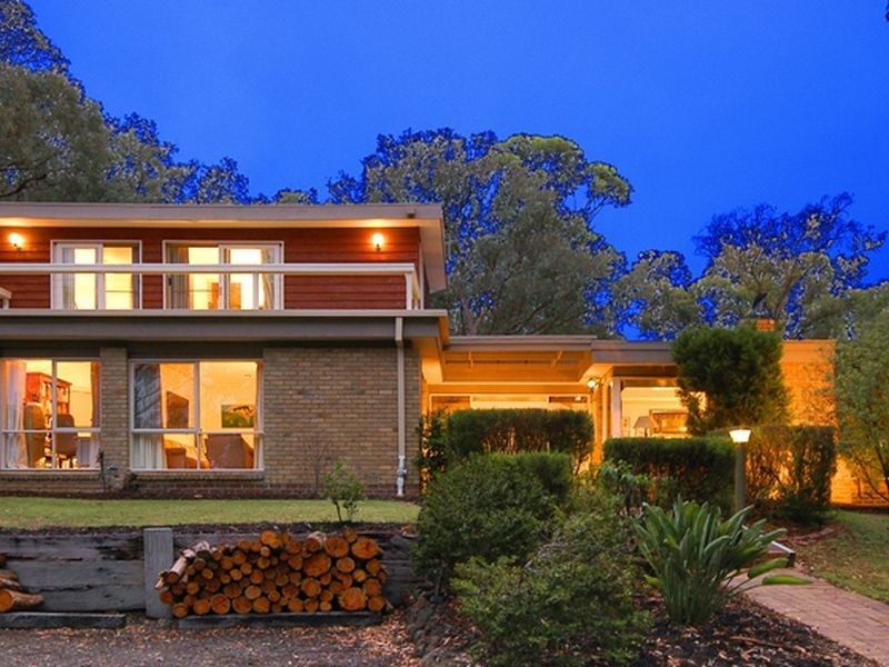 163 Ryans Road, Eltham VIC 3095