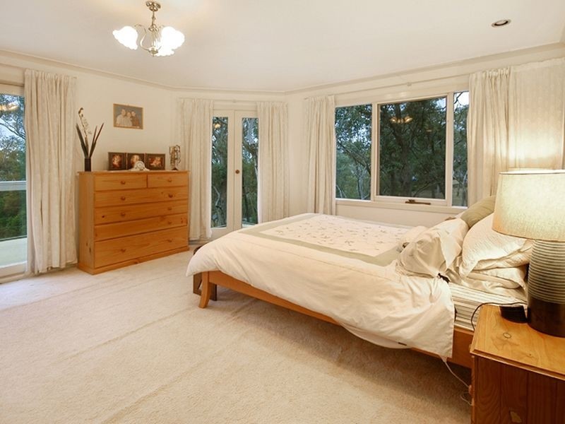 163 Ryans Road, Eltham VIC 3095