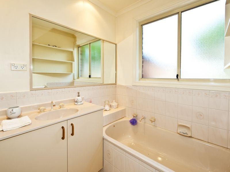 3/545-547 Main Road, Eltham VIC 3095