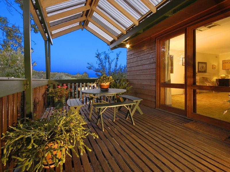 2 Stone Street, Diamond Creek VIC 3089