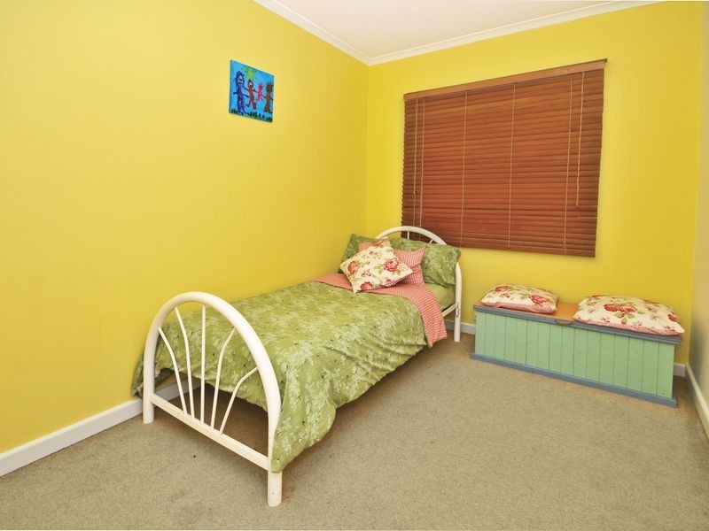 1/3 Souter Street, Eltham VIC 3095