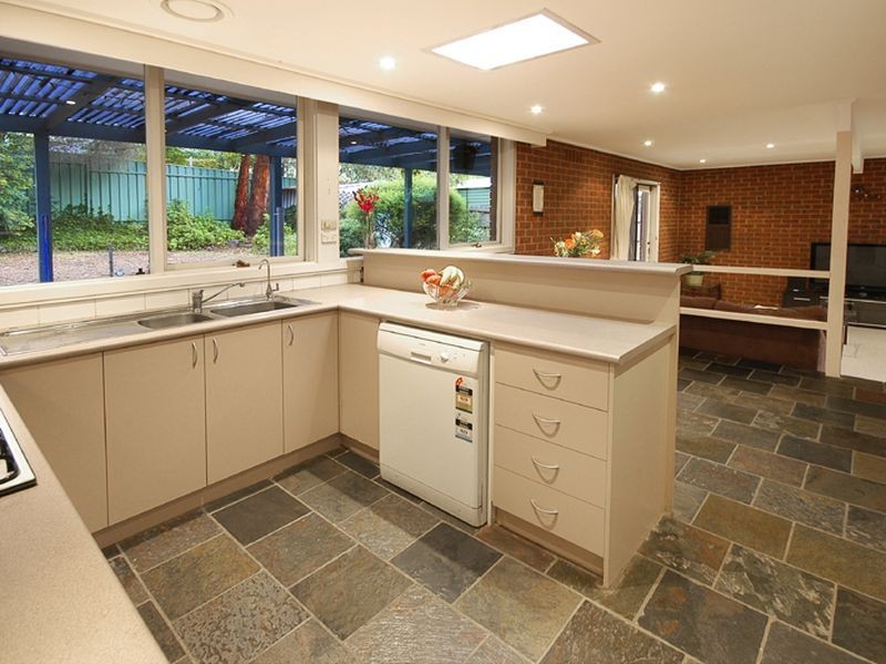 1356 Main Road, Eltham VIC 3095