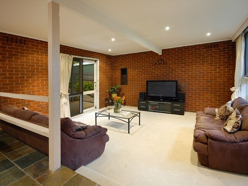 1356 Main Road, Eltham VIC 3095