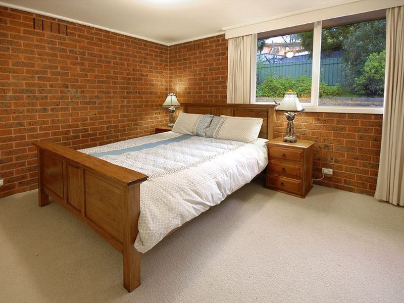 1356 Main Road, Eltham VIC 3095