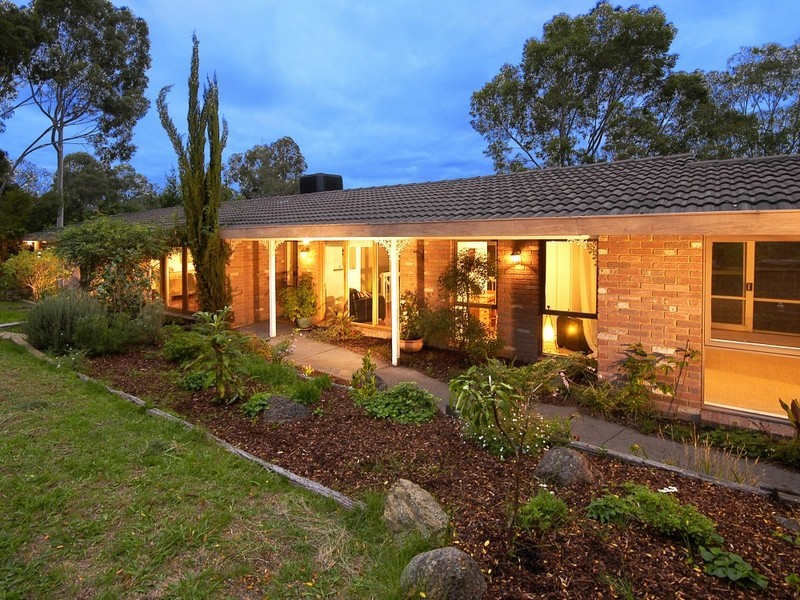 Eltham VIC 3095