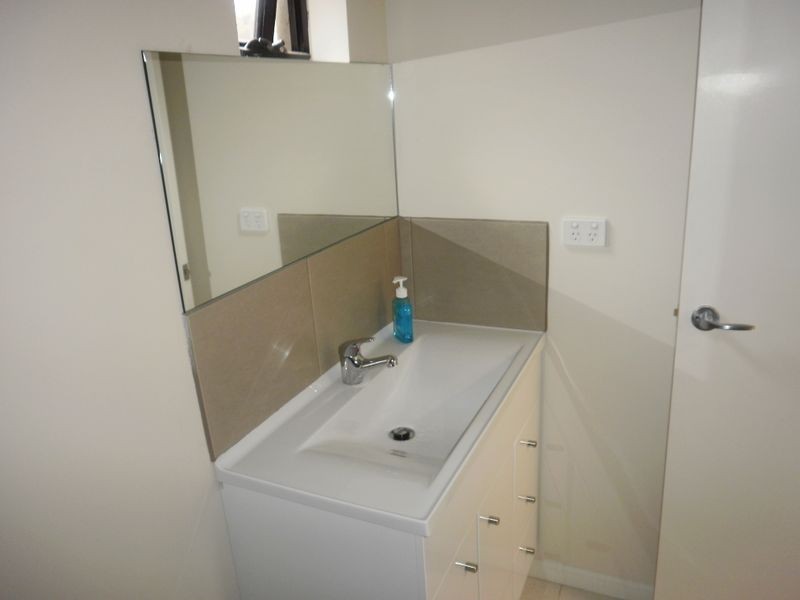 902B Main Road, Eltham VIC 3095