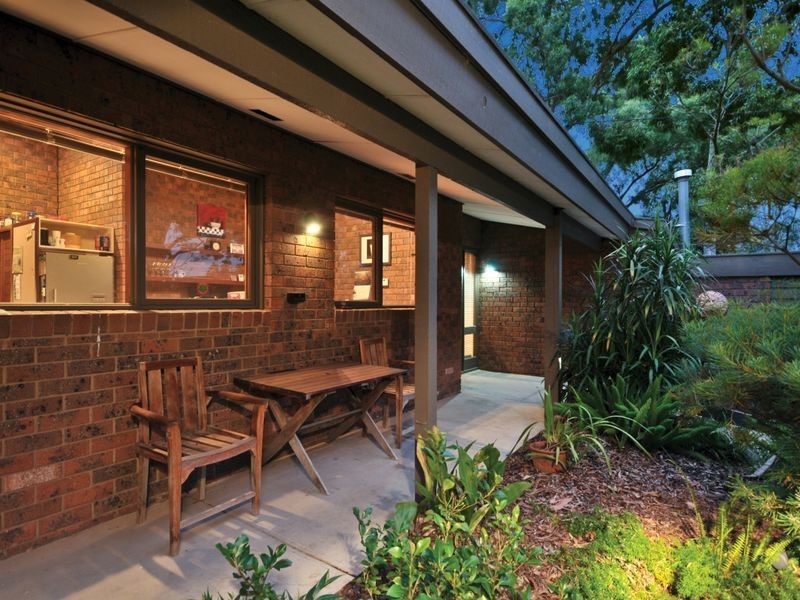 37 Edwards Street, Lower Plenty VIC 3093