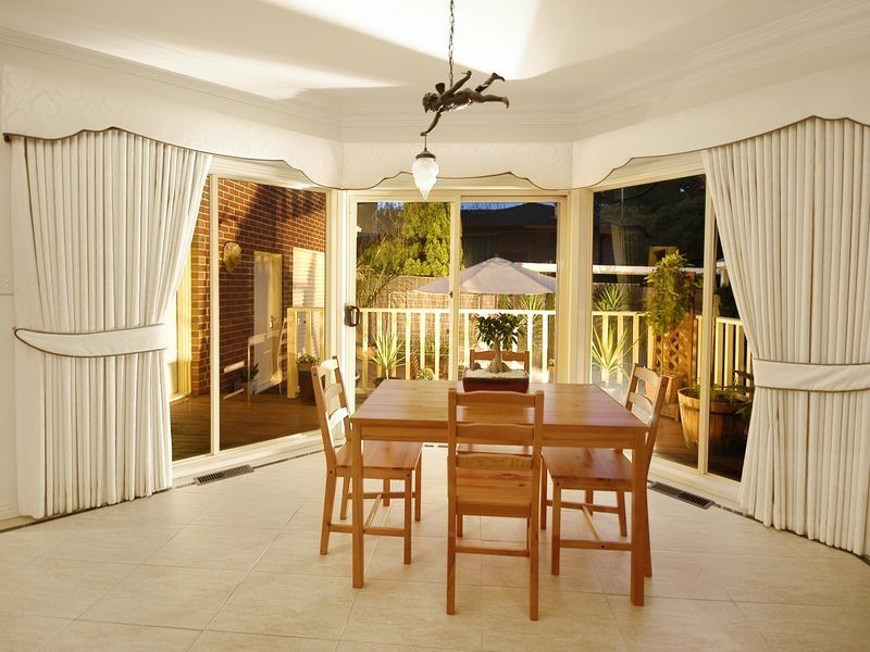 2 Oakhurst Avenue, Heidelberg VIC 3084