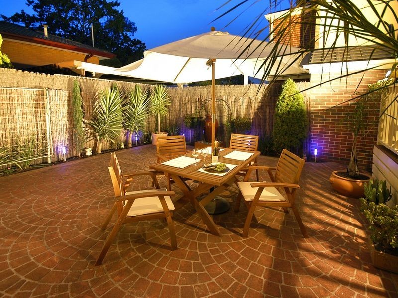 2 Oakhurst Avenue, Heidelberg VIC 3084