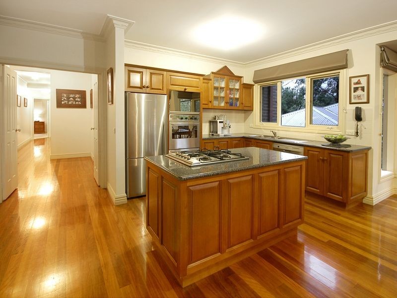 27 Teal Lane, Briar Hill VIC 3088