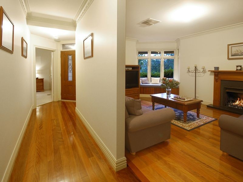 27 Teal Lane, Briar Hill VIC 3088