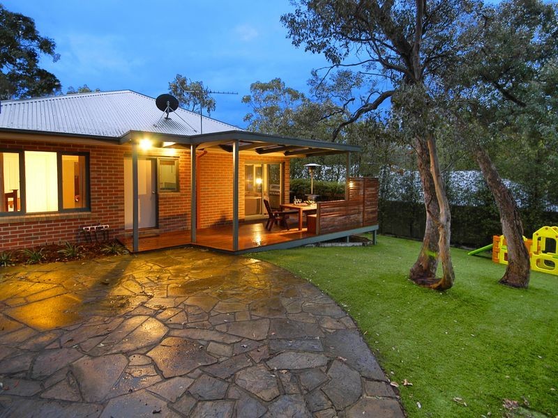 27 Teal Lane, Briar Hill VIC 3088