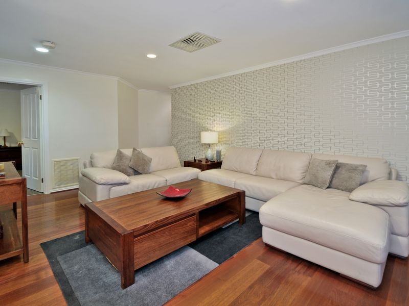 3/13 Livingstone Road, Eltham VIC 3095