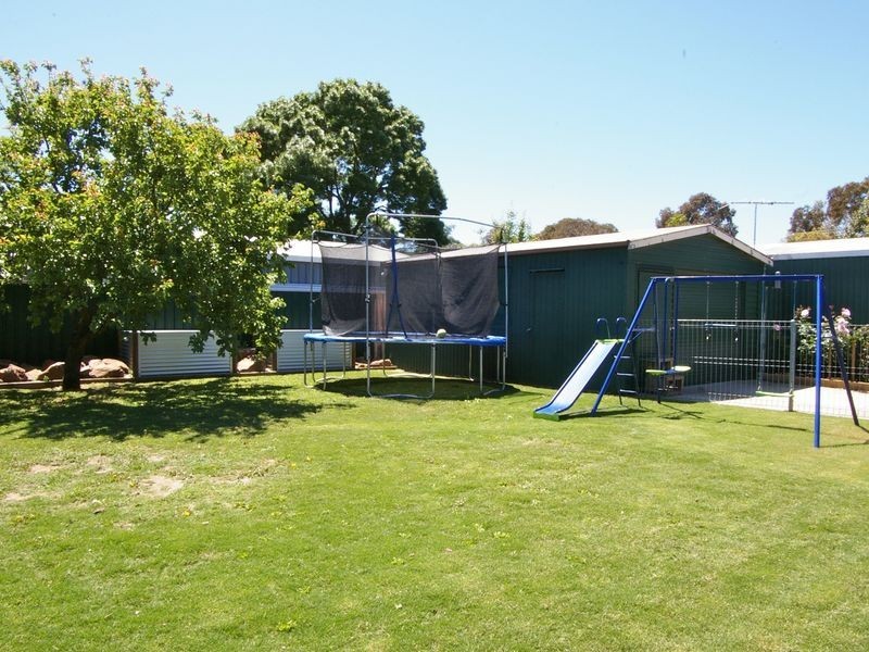 28 Jeffries Road, Salisbury East SA 5109