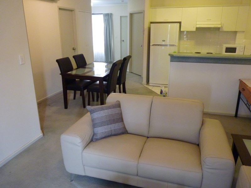 33/81 Carrington Street, Adelaide SA 5000