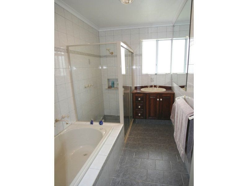 1 Bradshaw Avenue, Highbury SA 5089