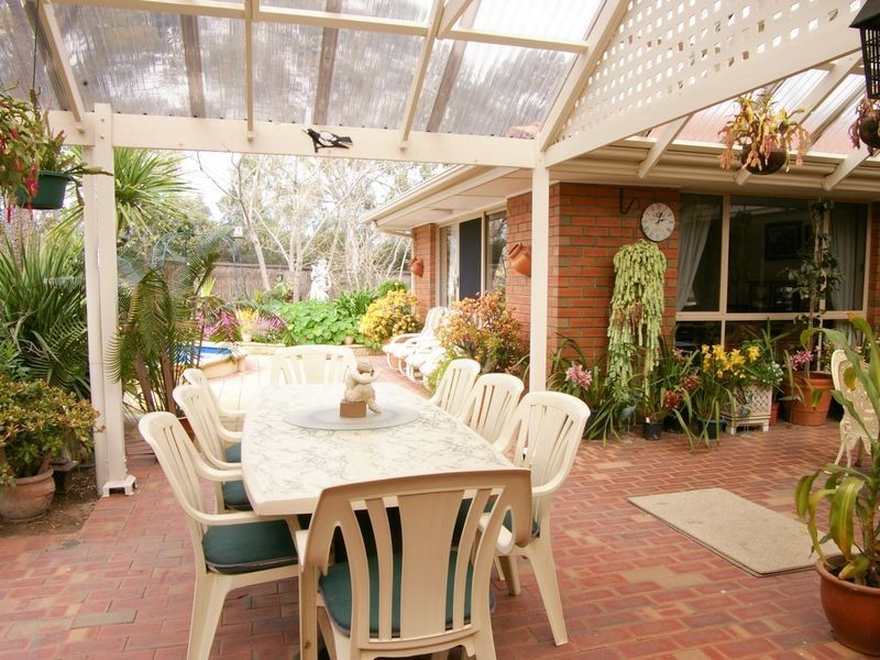 9 Seville Place, Golden Grove SA 5125