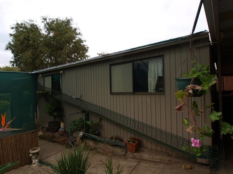 42 Barmera Avenue, Hope Valley SA 5090