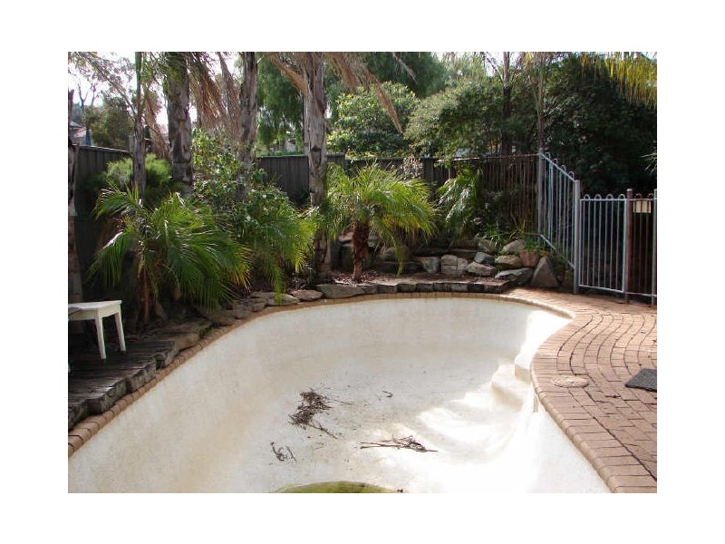 2 Victor Drive, Valley View SA 5093