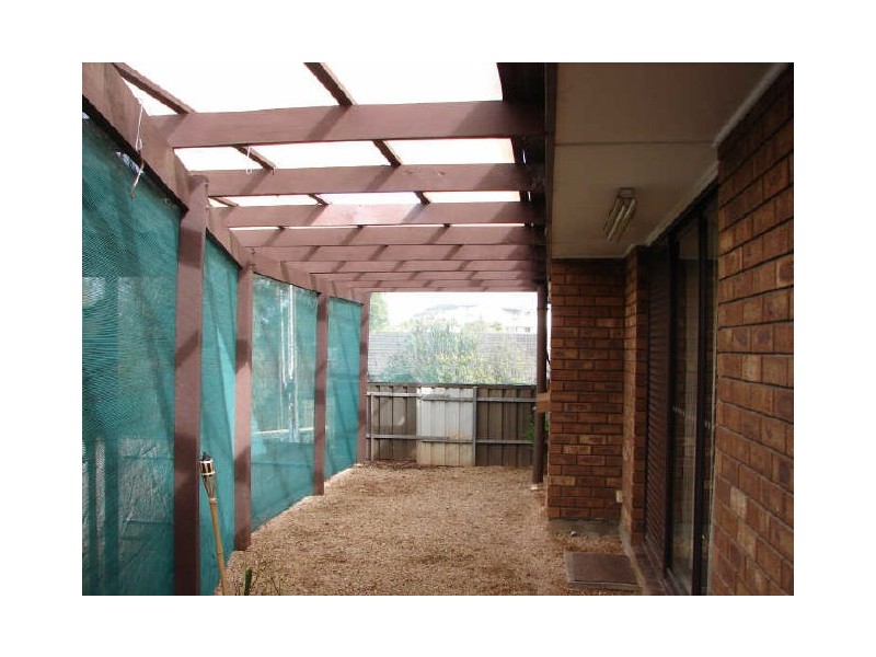 2 Victor Drive, Valley View SA 5093