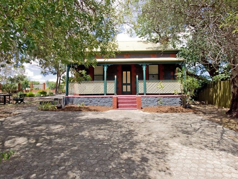 57 Barracks Road, Hope Valley SA 5090