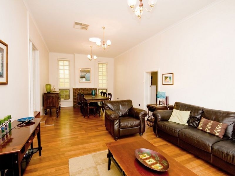 57 Barracks Road, Hope Valley SA 5090