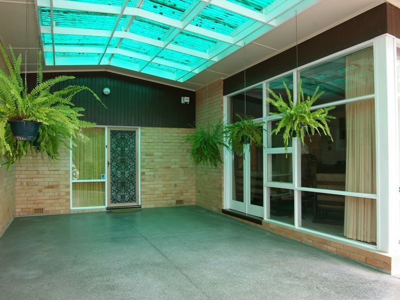 17 Honeysuckle Drive, Hope Valley SA 5090