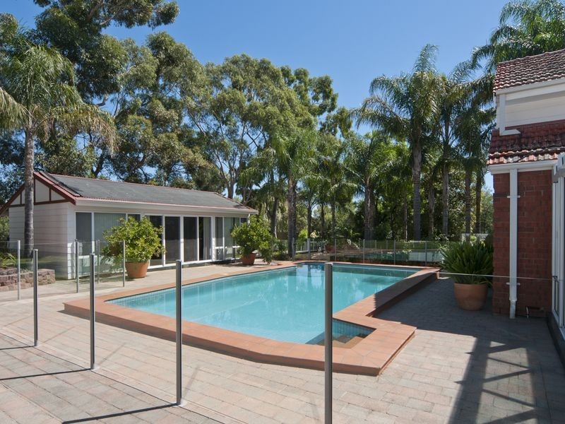 5 The Grove Way, Salisbury Heights SA 5109