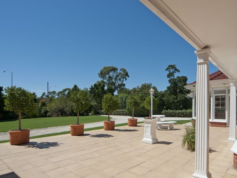 5 The Grove Way, Salisbury Heights SA 5109