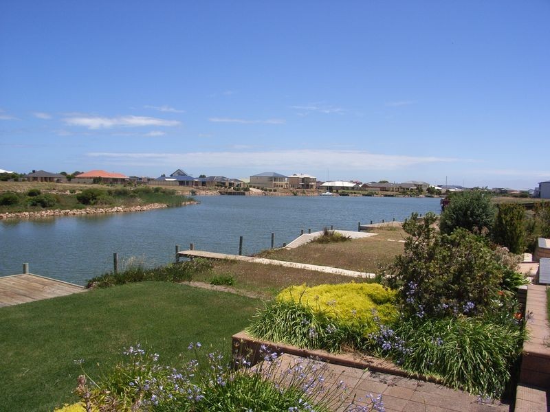 45 Wentworth Parade, Hindmarsh Island SA 5214