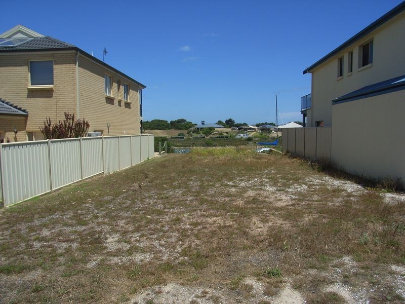 45 Wentworth Parade, Hindmarsh Island SA 5214