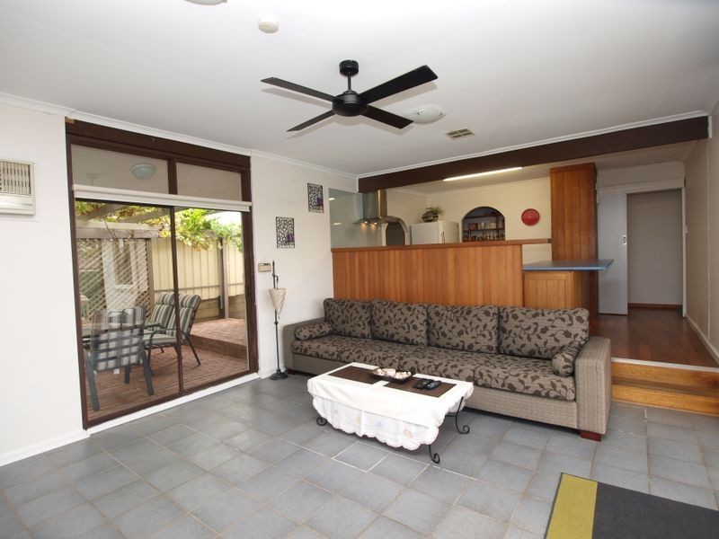 42 Doradus Avenue, St Agnes SA 5097