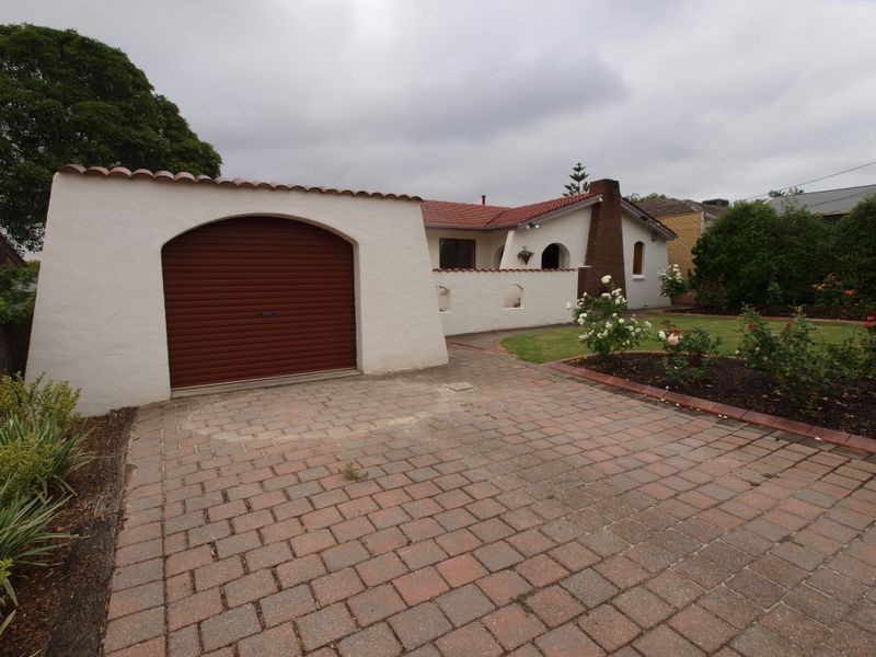 42 Doradus Avenue, St Agnes SA 5097