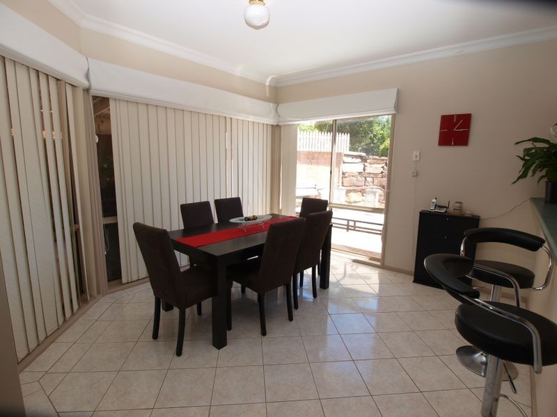 1 Riverbank Parade, Gulfview Heights SA 5096