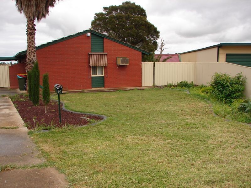 30 Wilterna Crescent, Smithfield SA 5114
