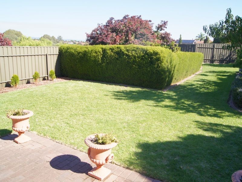 1 Maidment Court, Wynn Vale SA 5127