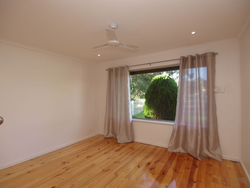 49 Australia Ave, Hope Valley SA 5090