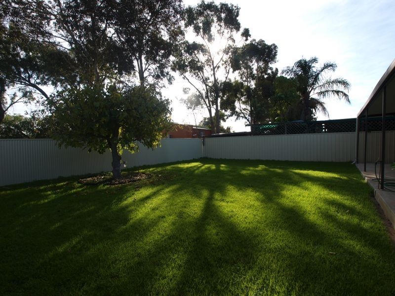 49 Australia Ave, Hope Valley SA 5090