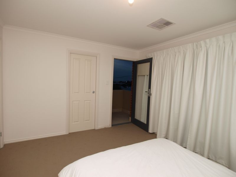 1 Andrew Ave, Holden Hill SA 5088