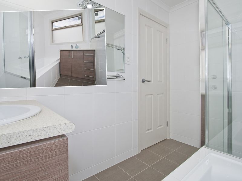 1 Andrew Ave, Holden Hill SA 5088