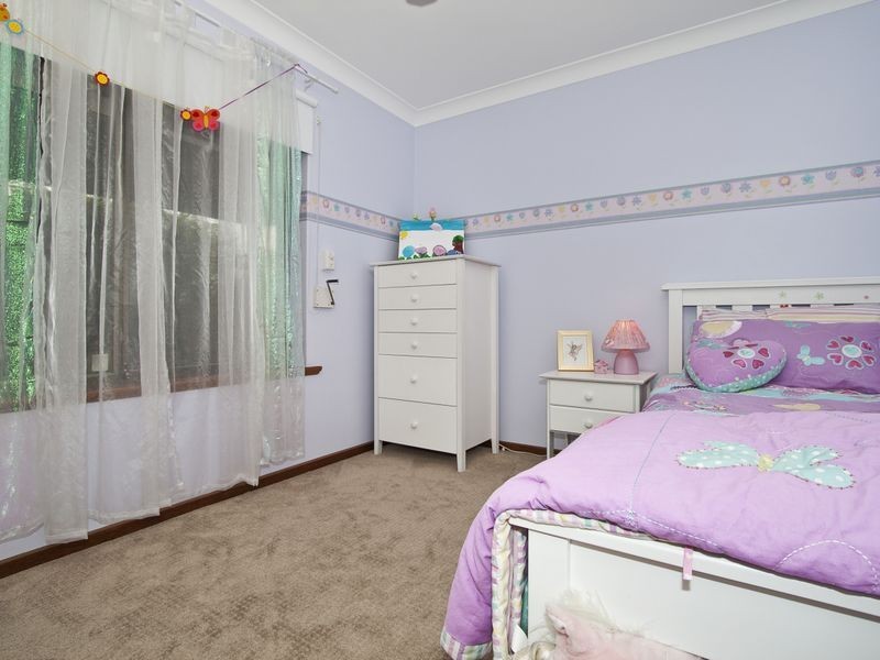 6 Roberts Cres, Hope Valley SA 5090