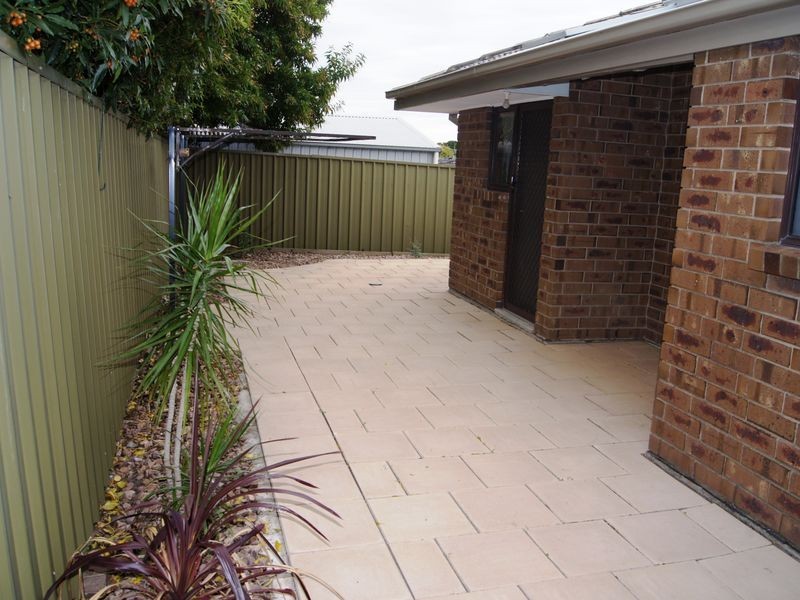 2/6 Heysen Ave, Hope Valley SA 5090